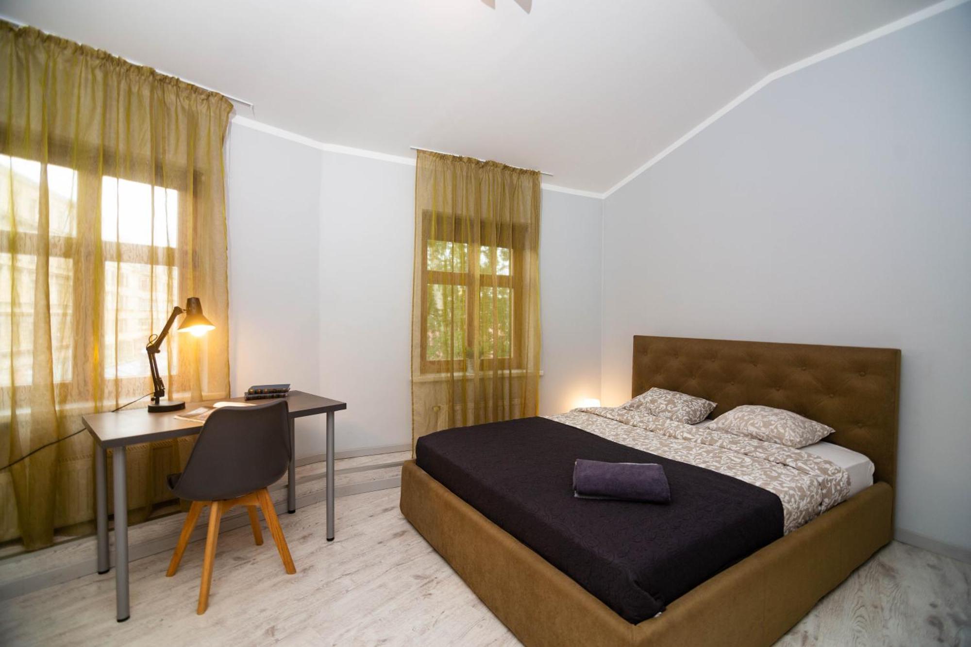 Apartamento Charming 3-bedroom Center Flat