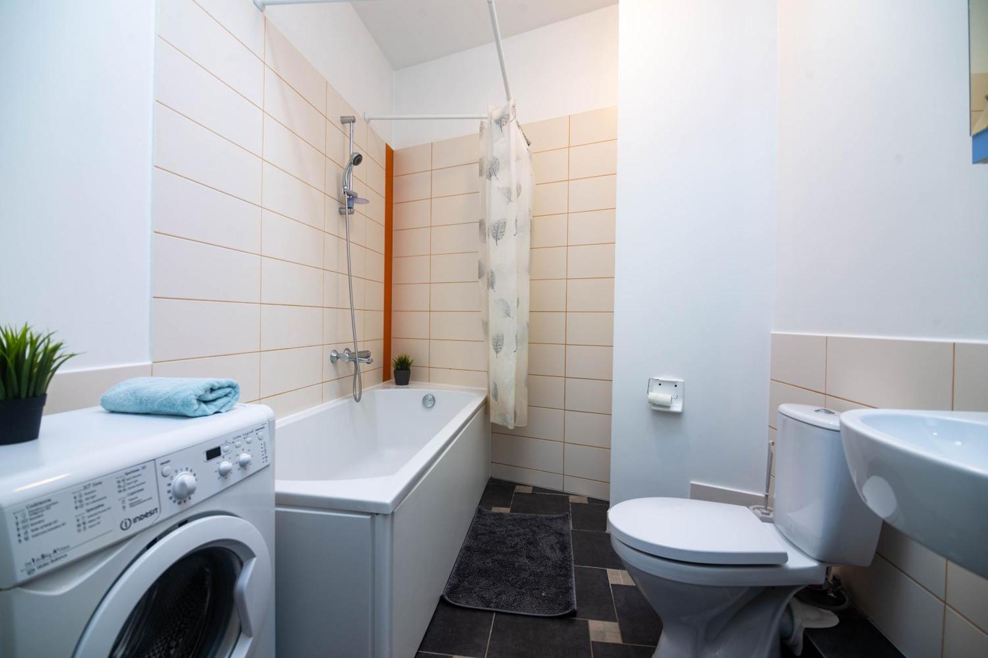 Charming 3-bedroom Center Flat